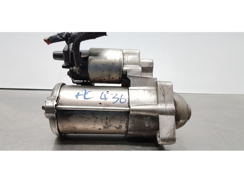 Recambio de motor arranque para dacia lodgy comfort referencia OEM IAM 233003759R  