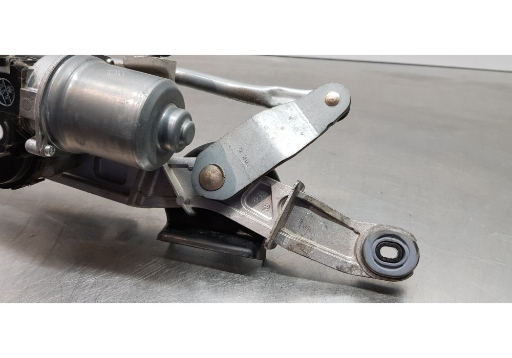 Recambio de motor limpia delantero para toyota corolla (e21) hybrid active referencia OEM IAM 8511012C80  