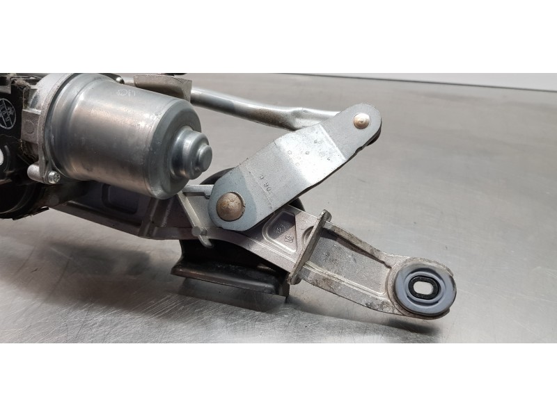 Recambio de motor limpia delantero para toyota corolla (e21) hybrid active referencia OEM IAM 8511012C80  