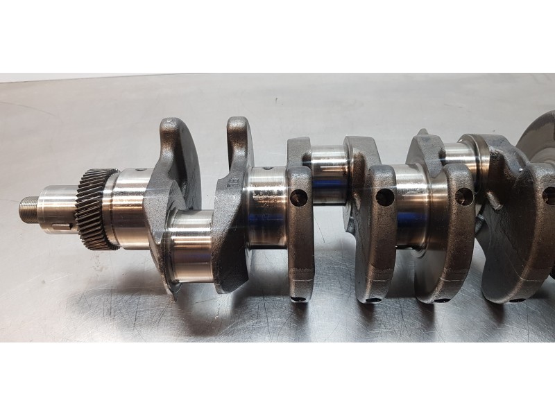 Recambio de cigueñal para nissan terrano (wd21) 2.7 td referencia OEM IAM 1220043G00   Recambio de cigueñal para nissan terrano (wd21) 2.7 td referencia OEM IAM 1220043G00