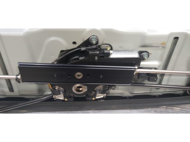 Recambio de techo para bmw serie 3 cabrio (e93) 325d referencia OEM IAM 54377199571   Recambio de techo para bmw serie 3 cabrio (e93) 325d referencia OEM IAM 54377199571