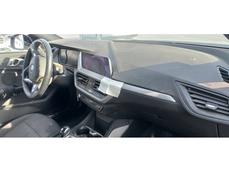 bmw serie 1 lim. (f40) del año 2020