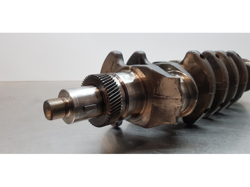 Recambio de cigueñal para nissan terrano (wd21) 2.7 td referencia OEM IAM 1220043G00   Recambio de cigueñal para nissan terrano (wd21) 2.7 td referencia OEM IAM 1220043G00