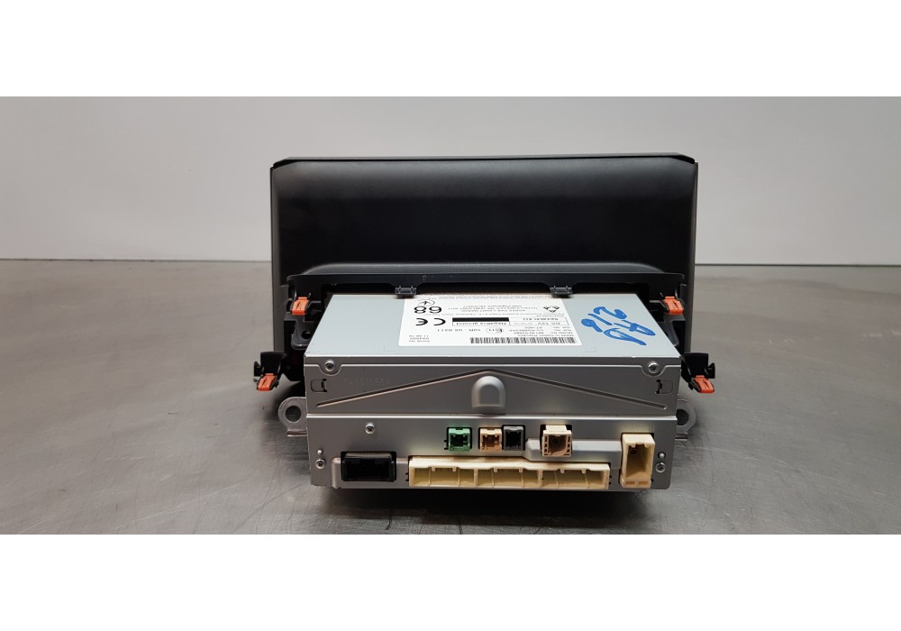 Recambio de pantalla multifuncion para toyota corolla (e21) hybrid active referencia OEM IAM 8614002680  