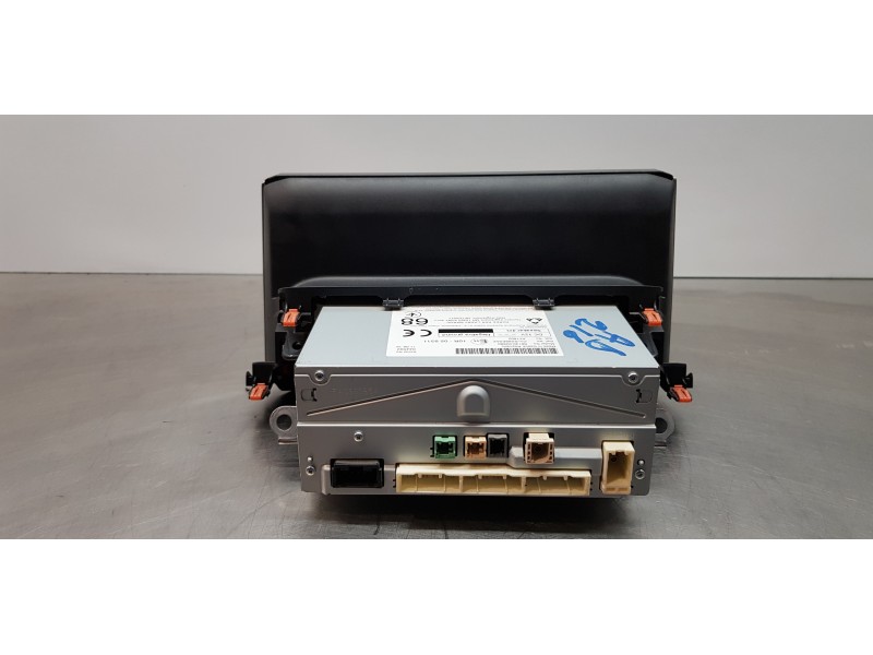 Recambio de pantalla multifuncion para toyota corolla (e21) hybrid active referencia OEM IAM 8614002680  