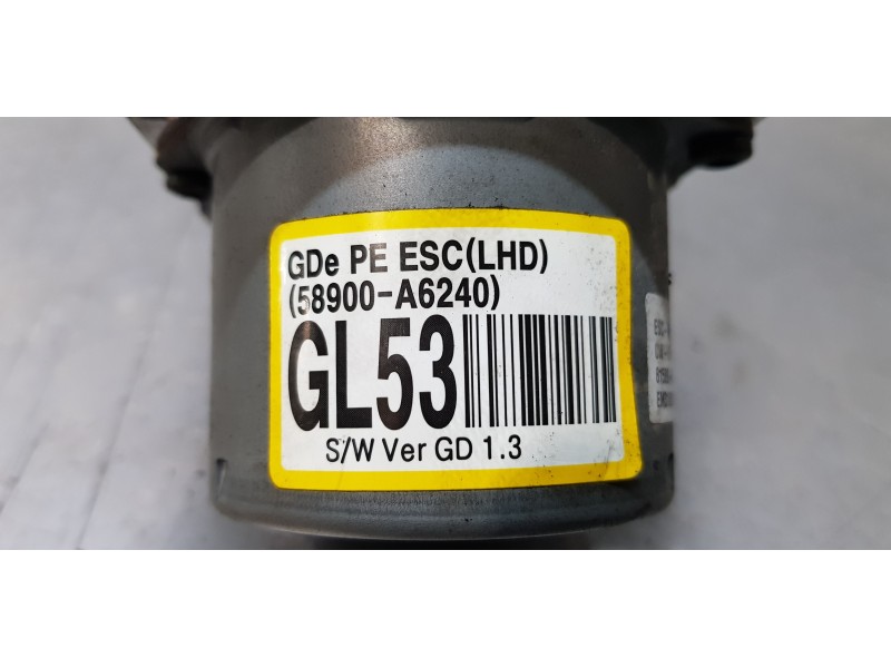 Recambio de abs para hyundai i30 (gd) klass bluedrive referencia OEM IAM 58920A6240   Recambio de abs para hyundai i30 (gd) klass bluedrive referencia OEM IAM 58920A6240