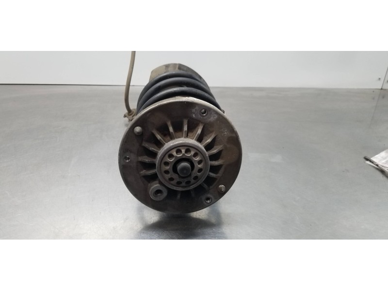 Recambio de amortiguador delantero izquierdo para bmw x3 (f25) xdrive 20d referencia OEM IAM 31316796315  