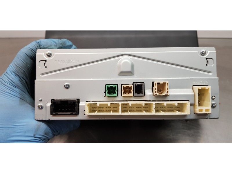 Recambio de pantalla multifuncion para toyota corolla (e21) hybrid active referencia OEM IAM 8614002680  