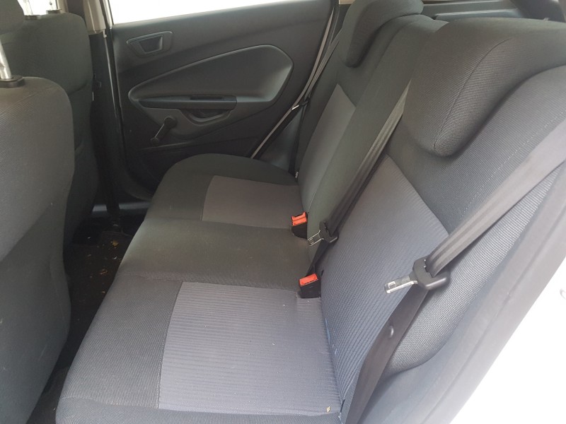 ford fiesta (cb1) del año 2011