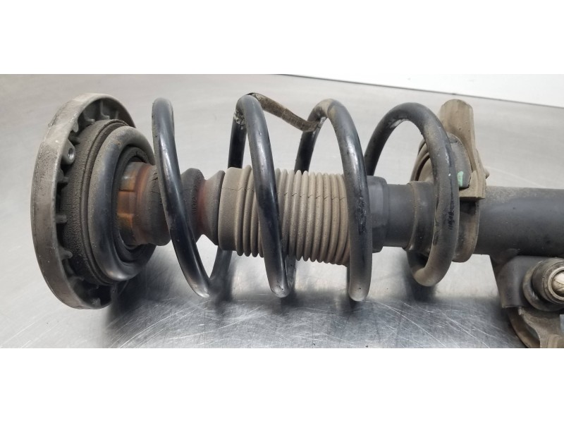 Recambio de amortiguador delantero izquierdo para bmw x3 (f25) xdrive 20d referencia OEM IAM 31316796315  