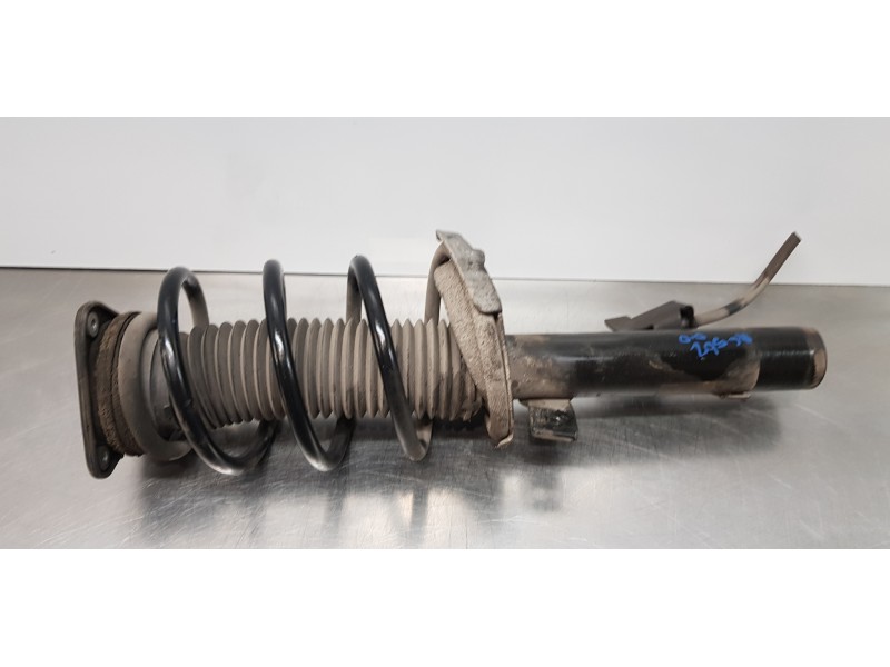 Recambio de amortiguador delantero derecho para ford focus lim. (cb4) business referencia OEM IAM 1595291 4M5118045ABF  Recambio de amortiguador delantero derecho para ford focus lim. (cb4) business referencia OEM IAM 1595291 4M5118045ABF