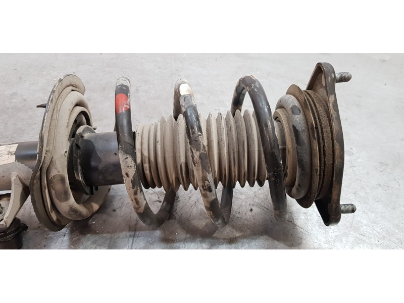 Recambio de amortiguador delantero izquierdo para hyundai i30 (gd) klass bluedrive referencia OEM IAM 54651A6800  