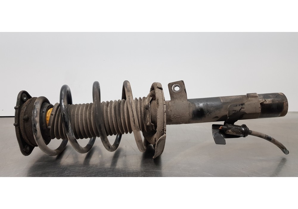 Recambio de amortiguador delantero derecho para ford focus lim. (cb4) business referencia OEM IAM 1595291 4M5118045ABF  Recambio de amortiguador delantero derecho para ford focus lim. (cb4) business referencia OEM IAM 1595291 4M5118045ABF