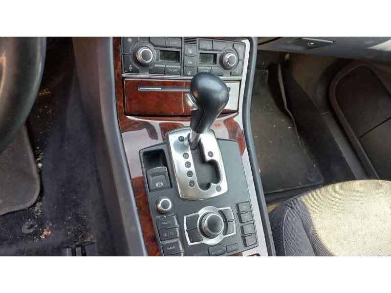 audi a8 (4e2) del año 2004