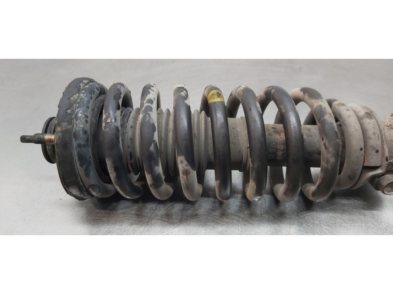 Recambio de amortiguador delantero izquierdo para ssangyong rexton rx 270 full referencia OEM IAM 4430108302  