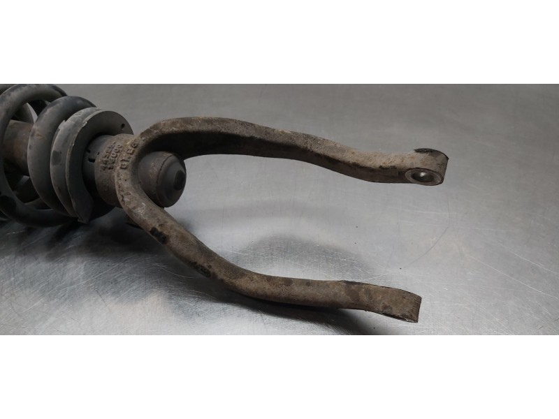 Recambio de amortiguador delantero izquierdo para ssangyong rexton rx 270 full referencia OEM IAM 4430108302  