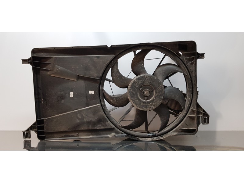 Recambio de electroventilador para mazda 3 berlina (bk) 1.6 crdt active referencia OEM IAM 3M5H8C607XD  