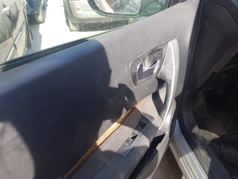 nissan qashqai (j10) del año 2009