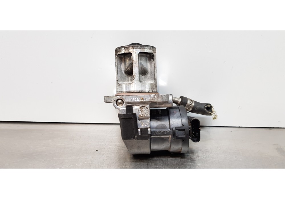 Recambio de valvula egr para mercedes clase cls (w218) cls 350 cdi be (218.323) referencia OEM IAM A6421401060  