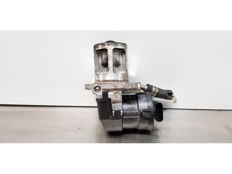 Recambio de valvula egr para mercedes clase cls (w218) cls 350 cdi be (218.323) referencia OEM IAM A6421401060  