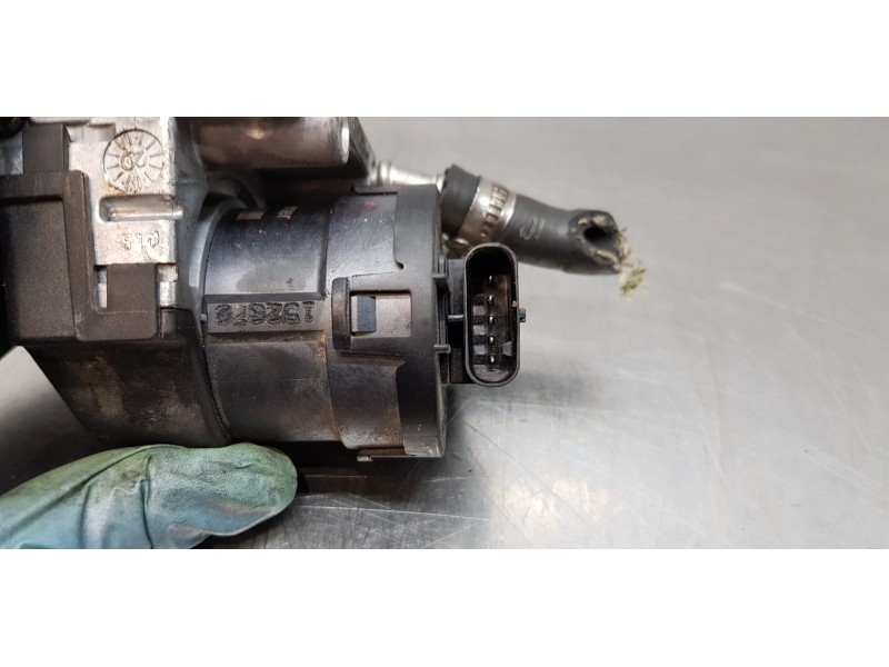 Recambio de valvula egr para mercedes clase cls (w218) cls 350 cdi be (218.323) referencia OEM IAM A6421401060  