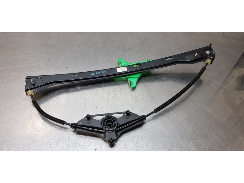 Recambio de elevalunas trasero derecho para volkswagen golf vii sportsvan edition bluemotion tech referencia OEM IAM 510839462D 