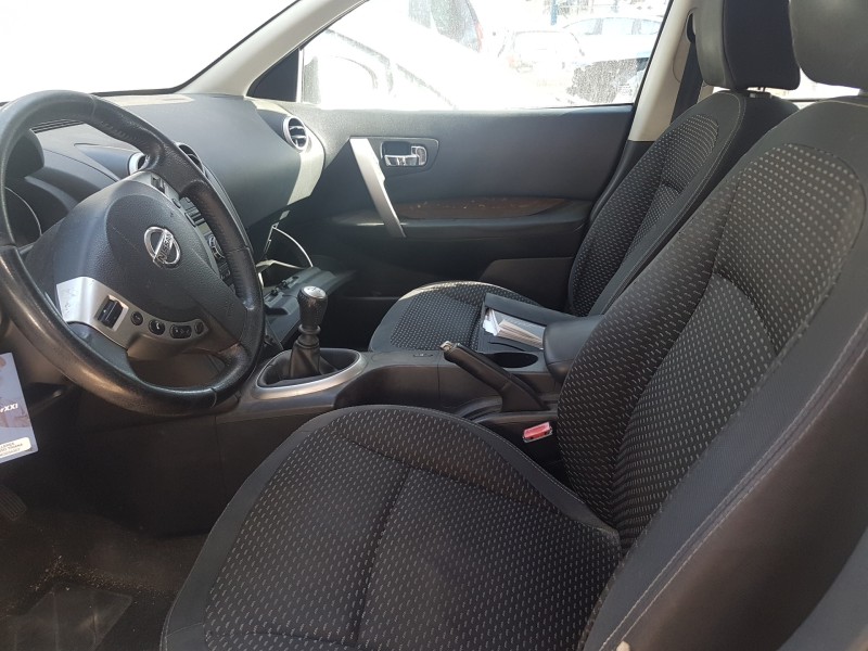 nissan qashqai (j10) del año 2009