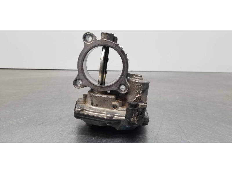 Recambio de caja mariposa para bmw x3 (f25) xdrive 20d referencia OEM IAM 13547810752  