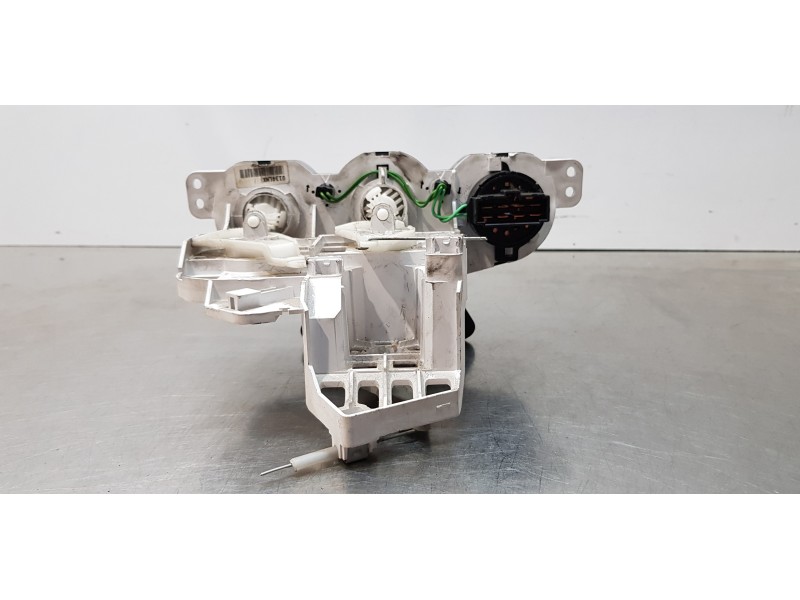 Recambio de mando calefaccion / aire acondicionado para kia picanto 1.1 crdi concept referencia OEM IAM 9725007300   Recambio de mando calefaccion / aire acondicionado para kia picanto 1.1 crdi concept referencia OEM IAM 9725007300