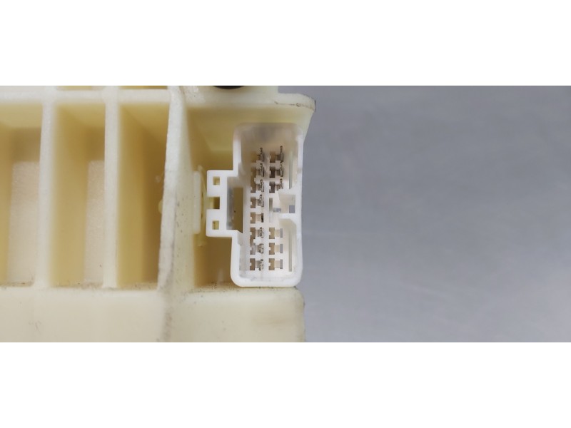 Recambio de palanca cambio para kia carens ( ) drive referencia OEM IAM 46700A4800  