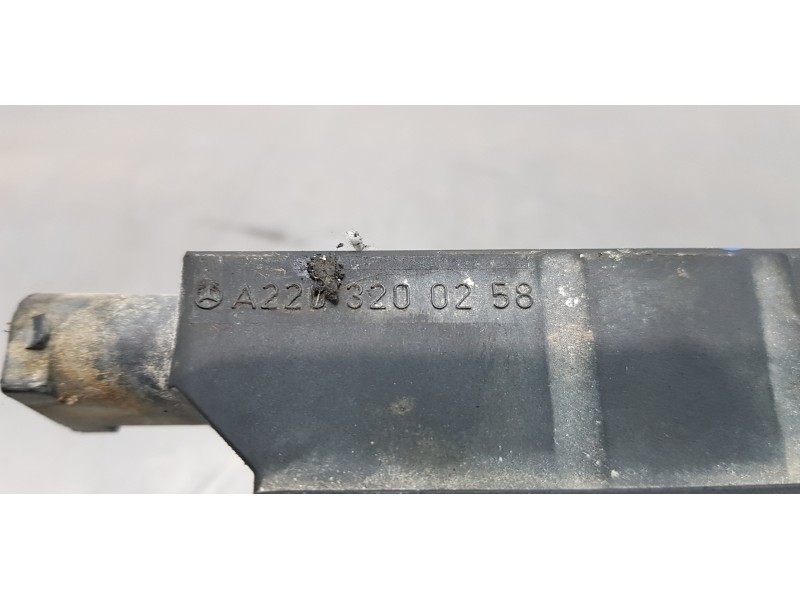 Recambio de valvula aire adicional para mercedes clase s (w220) berlina 430 (220.070) referencia OEM IAM A2203200258   Recambio de valvula aire adicional para mercedes clase s (w220) berlina 430 (220.070) referencia OEM IAM A2203200258