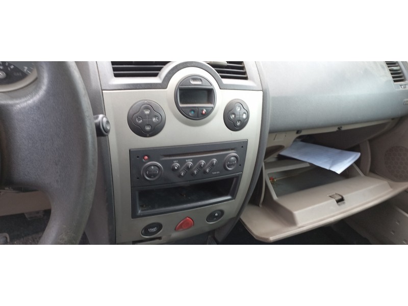 renault megane ii berlina 5p del año 2003