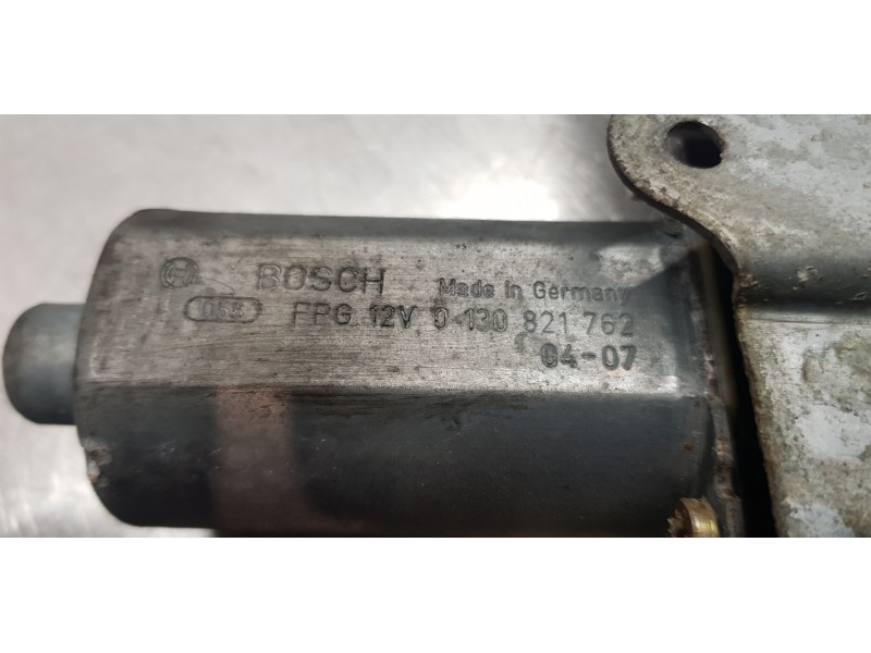 Recambio de elevalunas delantero derecho para citroen xsara picasso 1.6 hdi 110 satisfaction referencia OEM IAM 9222F9  