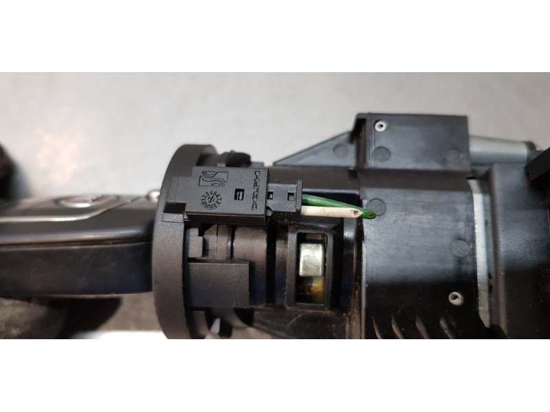 Recambio de antirrobo para fiat 500 x (334) pop star referencia OEM IAM 52182980  