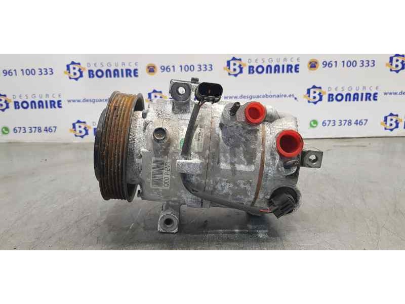 Recambio de compresor aire acondicionado para hyundai tucson 25 aniversario 4x2 referencia OEM IAM F500NFFEA02  
