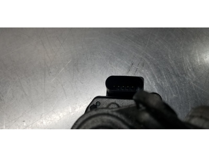 Recambio de caja mariposa para seat leon st (5f8) reference referencia OEM IAM 04L128063T   Recambio de caja mariposa para seat leon st (5f8) reference referencia OEM IAM 04L128063T