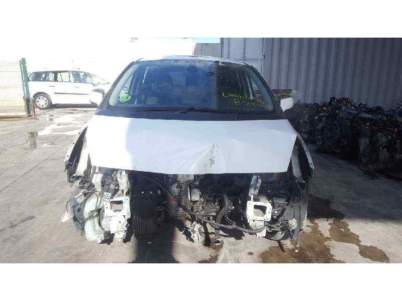 peugeot 5008 del año 2015