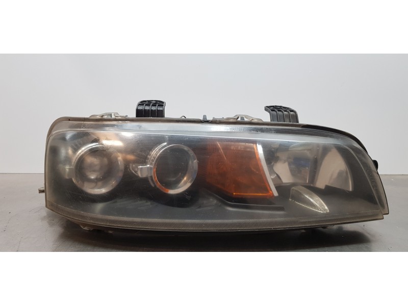 Recambio de faro derecho para fiat punto berlina (188) 1.2 8v active referencia OEM IAM 51712393   Recambio de faro derecho para fiat punto berlina (188) 1.2 8v active referencia OEM IAM 51712393