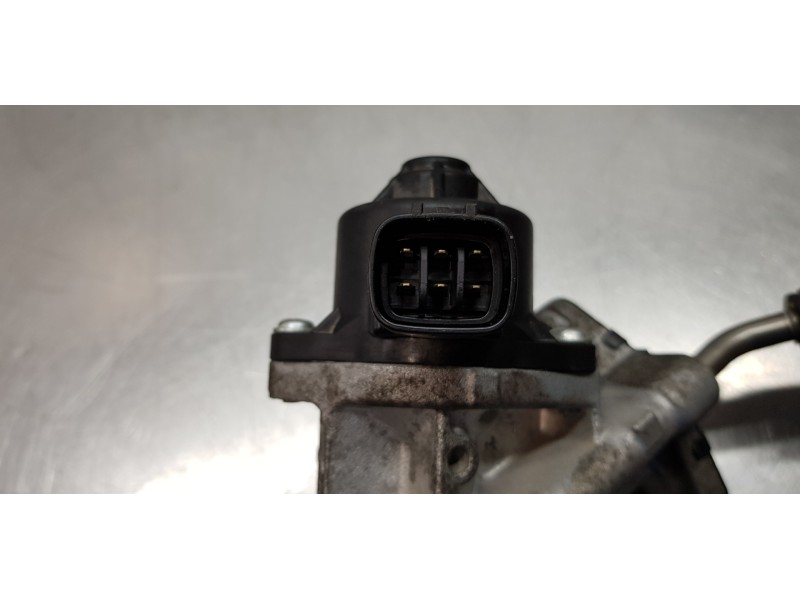 Recambio de valvula egr para toyota corolla (e21) hybrid active referencia OEM IAM 2562037140  