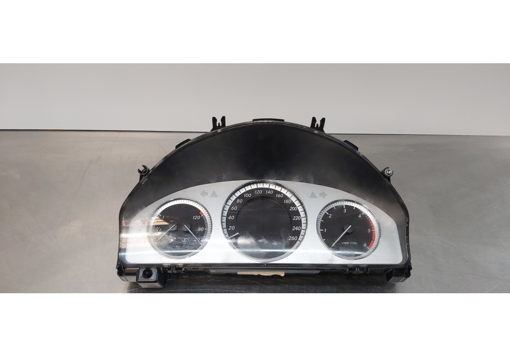 Recambio de cuadro instrumentos para mercedes clase c (w204) berlina c 220 cdi (204.008) referencia OEM IAM A2049004500  
