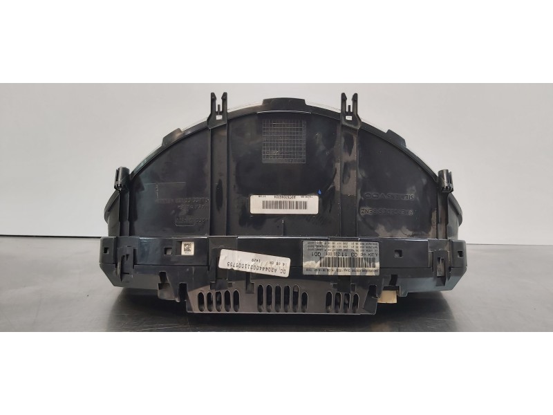 Recambio de cuadro instrumentos para mercedes clase c (w204) berlina c 220 cdi (204.008) referencia OEM IAM A2049004500   Recambio de cuadro instrumentos para mercedes clase c (w204) berlina c 220 cdi (204.008) referencia OEM IAM A2049004500