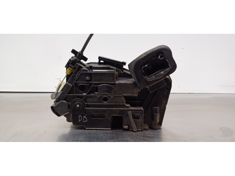 Recambio de cerradura puerta delantera derecha para seat leon st (5f8) reference referencia OEM IAM 5K1837016E   Recambio de cerradura puerta delantera derecha para seat leon st (5f8) reference referencia OEM IAM 5K1837016E