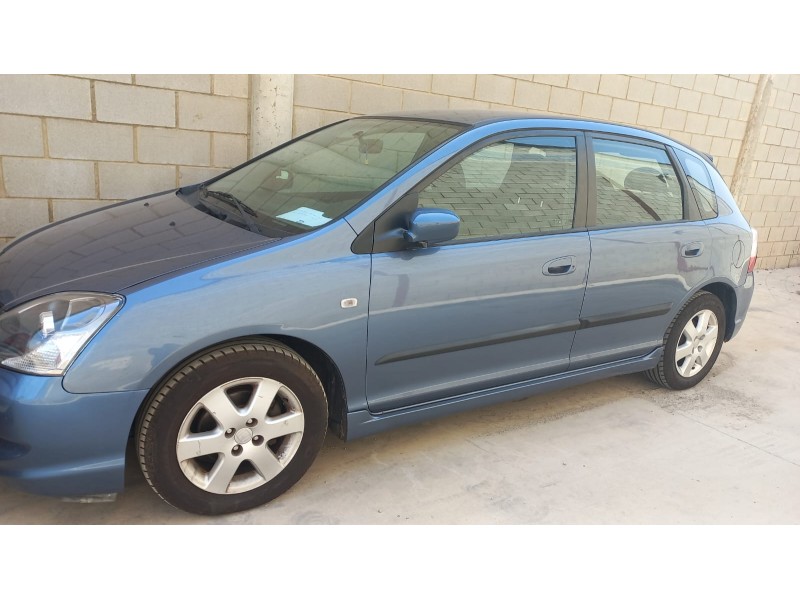 honda civic berlina 3 (ep1/2) del año 2004