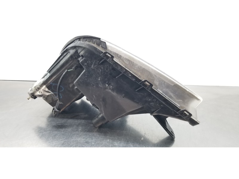Recambio de faro derecho para ssangyong rexton rx 270 full referencia OEM IAM 8310208203HBC   Recambio de faro derecho para ssangyong rexton rx 270 full referencia OEM IAM 8310208203HBC