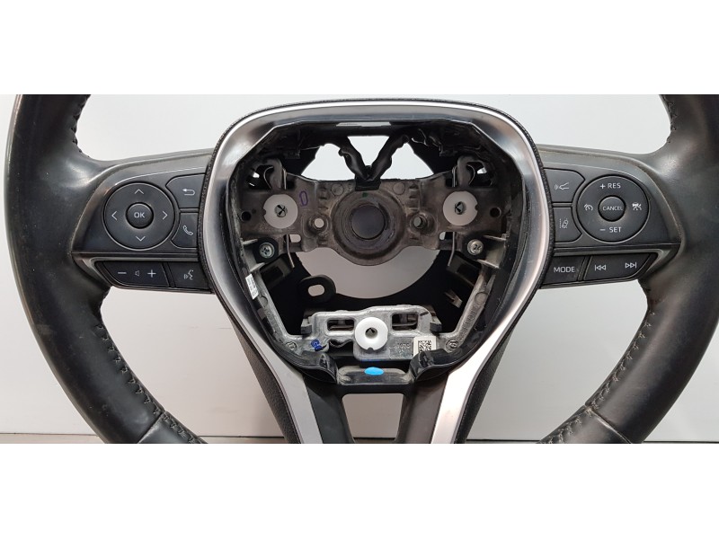 Recambio de volante para toyota corolla (e21) hybrid active referencia OEM IAM 451000Z220  