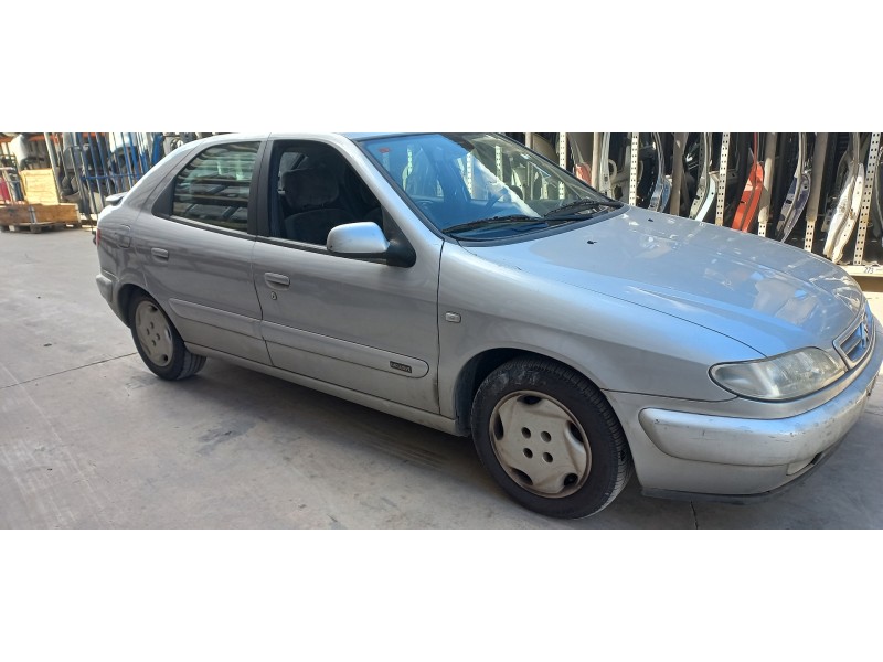 citroen xsara berlina del año 2000
