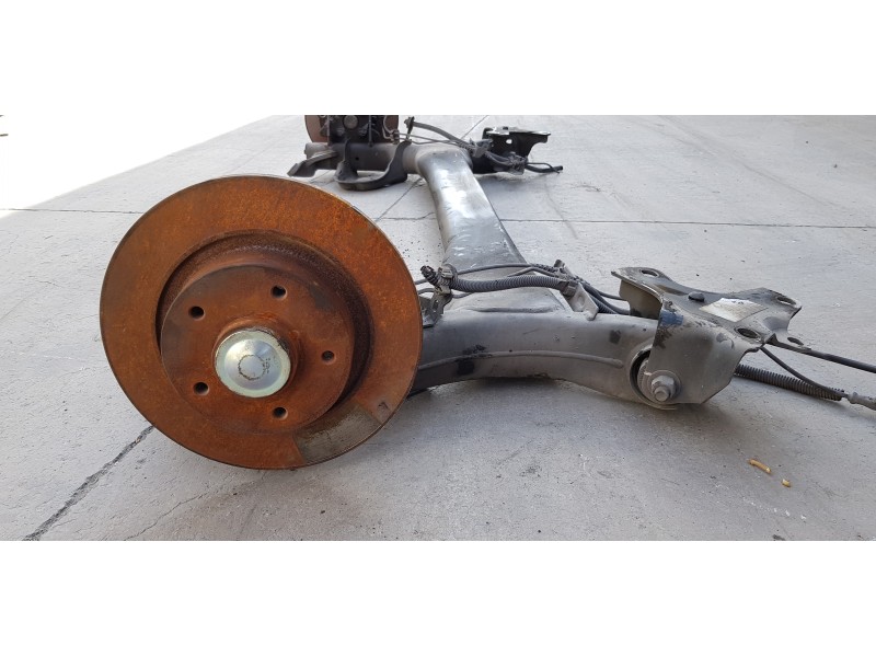 Recambio de puente trasero para renault scenic iv edition one referencia OEM IAM    Recambio de puente trasero para renault scenic iv edition one referencia OEM IAM