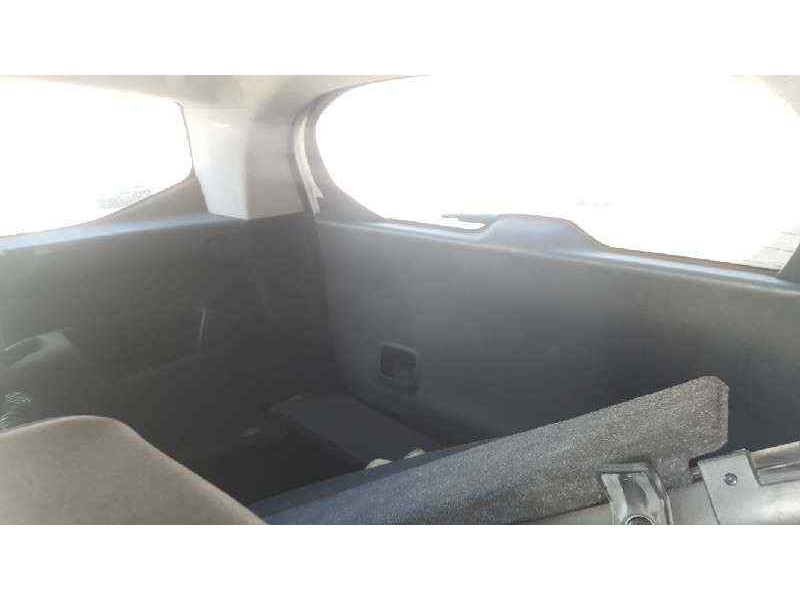 peugeot 5008 del año 2015