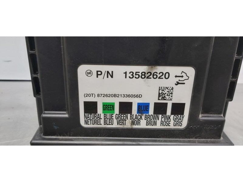 Recambio de modulo confort para chevrolet aveo berlina hatchback ltz referencia OEM IAM 13582620  
