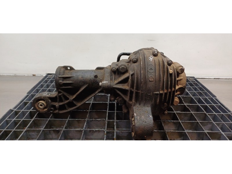 Recambio de diferencial delantero para mercedes clase m (w164) 320 / 350 cdi (164.122) referencia OEM IAM A1643302102  